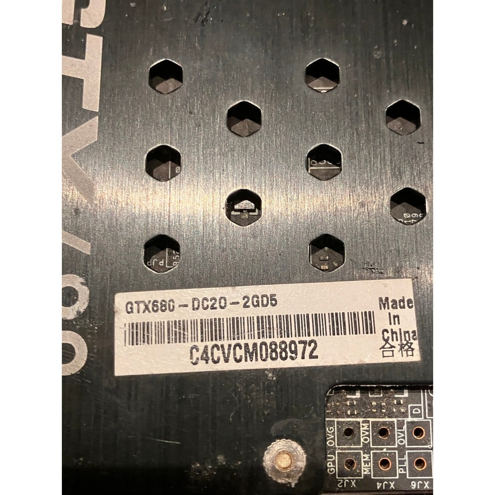 ASUS NVIDIA GeForce GTX 680 DirectCU II OC 2GB GDDR5 GPU GTX680-DC2O-2GD5 - Picture 3 of 8